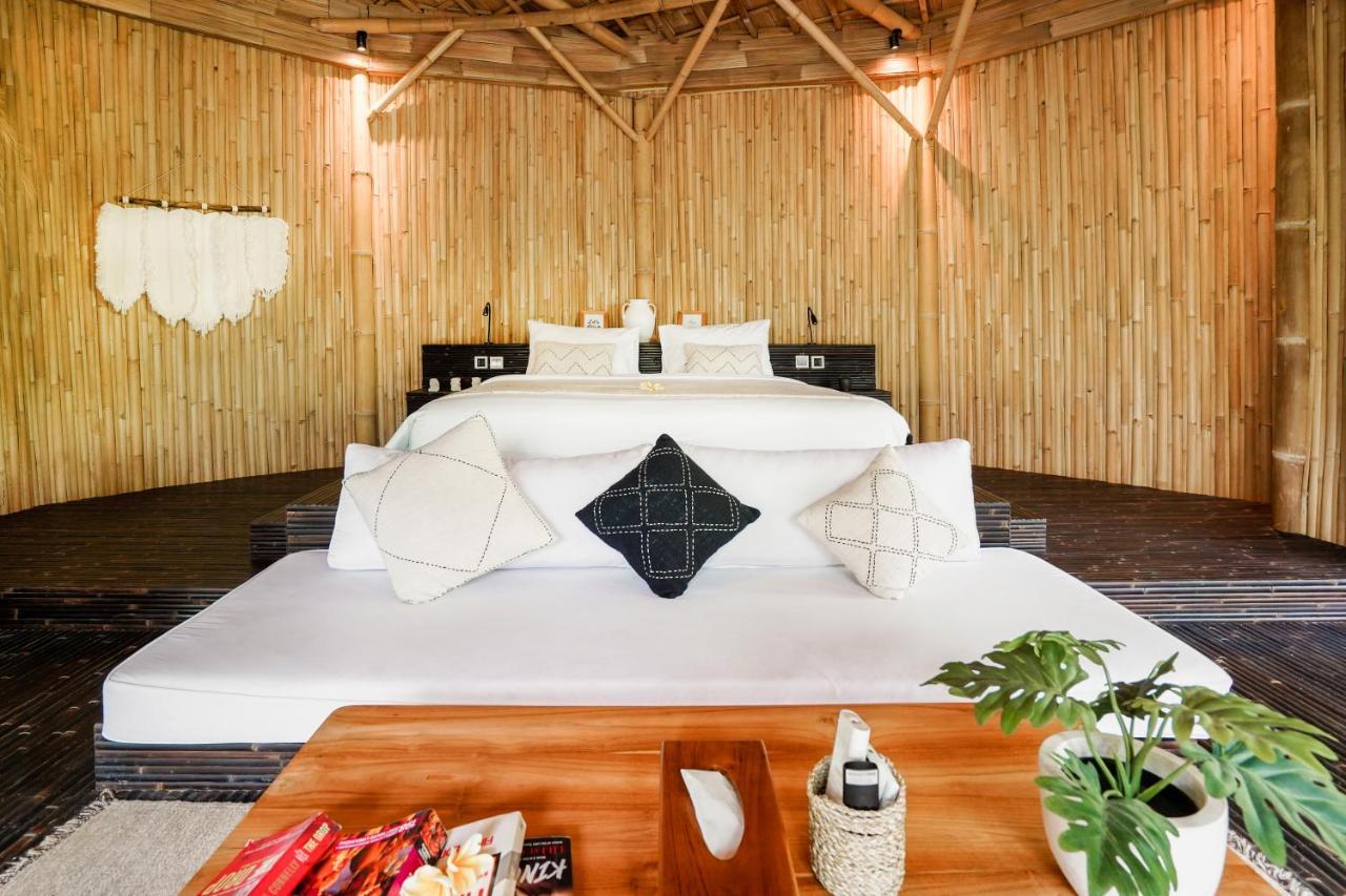 Eco Six Bali Hotel Tampaksiring Buitenkant foto