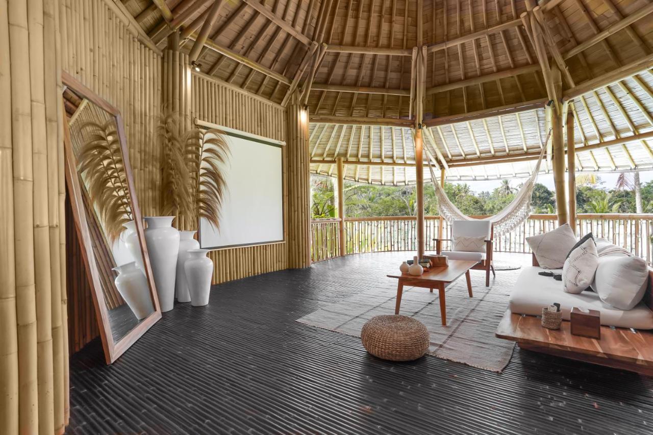 Eco Six Bali Hotel Tampaksiring Buitenkant foto