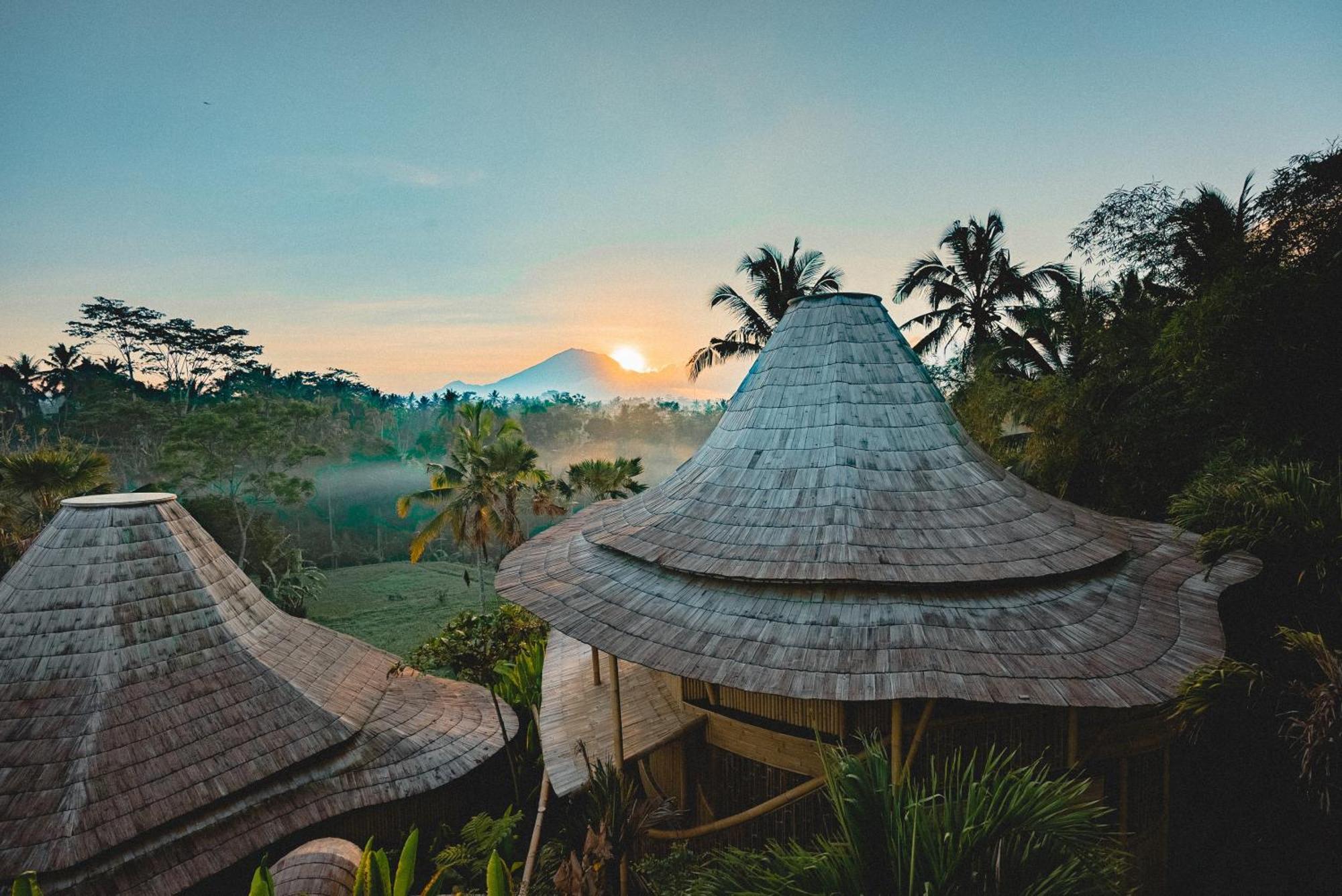 Eco Six Bali Hotel Tampaksiring Buitenkant foto